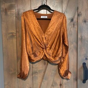 DO+BE Women's Shimmering Wrap Blouse - Bronze